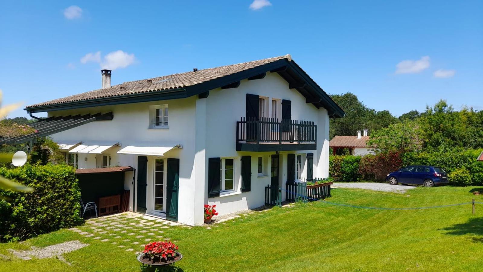 Maison Ihi-Toki - Apartamento Planta Baja T2 40M2 - Apartamento Planta Alta T3 54M2 Saint-Pee-sur-Nivelle Luaran gambar