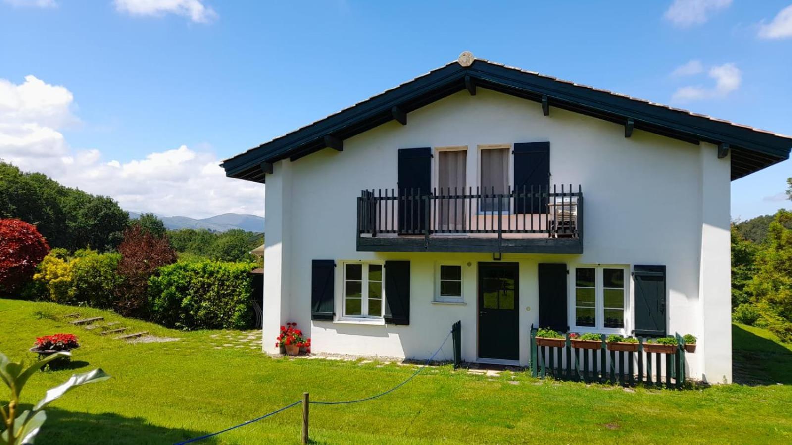 Maison Ihi-Toki - Apartamento Planta Baja T2 40M2 - Apartamento Planta Alta T3 54M2 Saint-Pee-sur-Nivelle Luaran gambar
